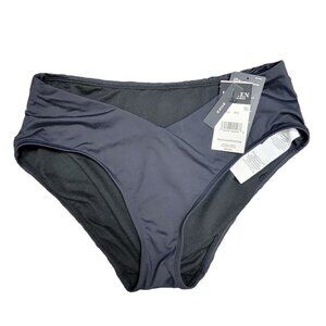 LAUREN Ralph Lauren Black Label Mid-Rise V-Cut Bikini Bottoms. Size 4. NWT